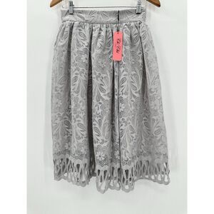 Chi Chi London Chi Chi Nova Skirt Gray‎ Lace Lined Women's Size UK 10 US 6 NEW